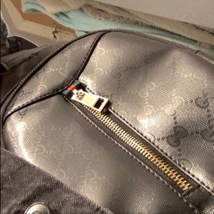Gucci messenger bag